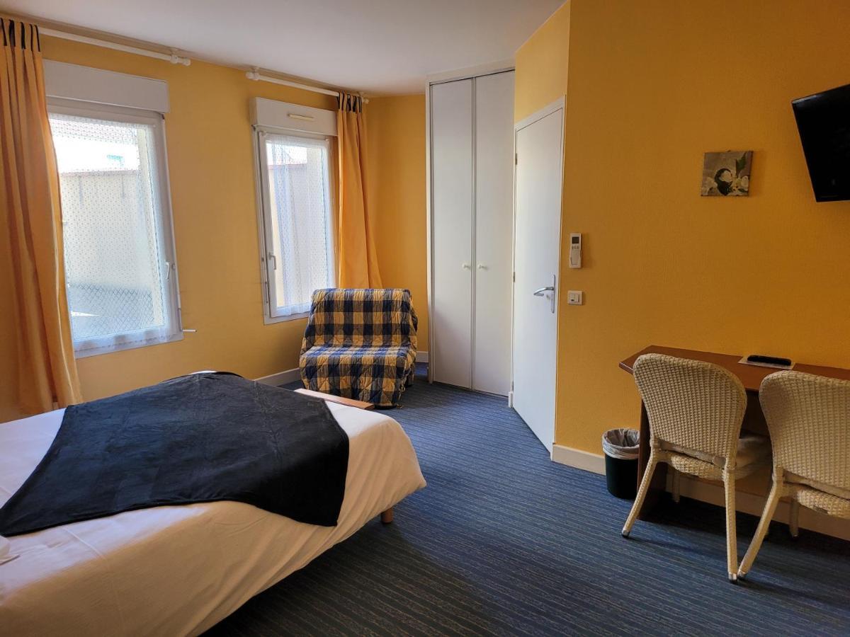 L'Auberge De L'Olive ドンピエール・シュル・ベズブル エクステリア 写真
