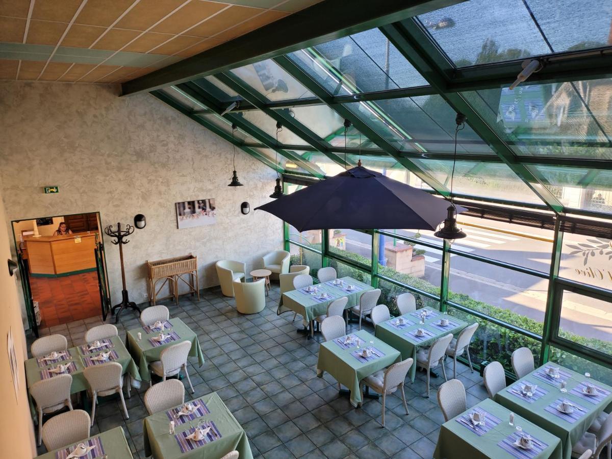 L'Auberge De L'Olive ドンピエール・シュル・ベズブル エクステリア 写真