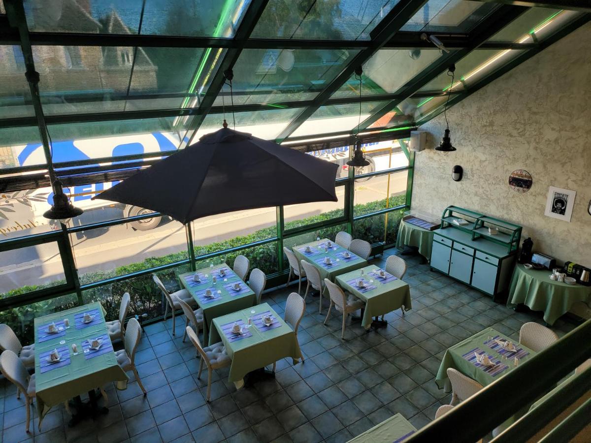 L'Auberge De L'Olive ドンピエール・シュル・ベズブル エクステリア 写真